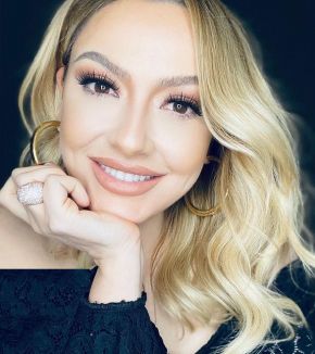 Hadise / حدیثه